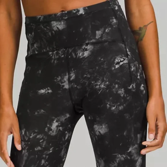 Lululemon swift speed hr tight 28” - Picture 1 of 7